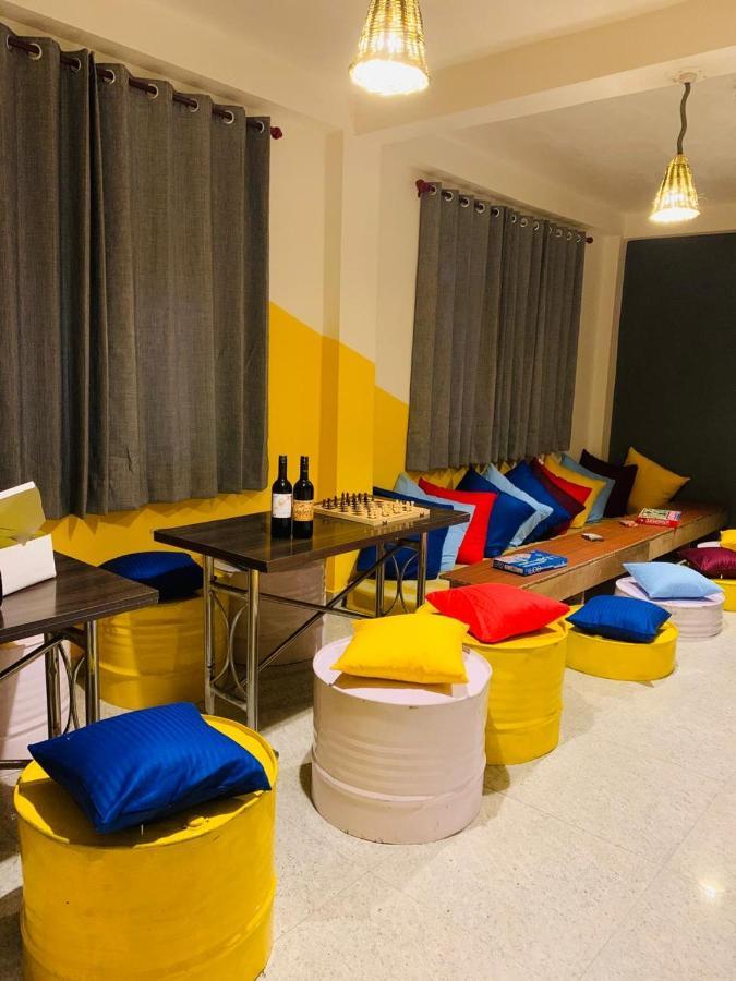 Nomads Hostel Tosh Екстер'єр фото