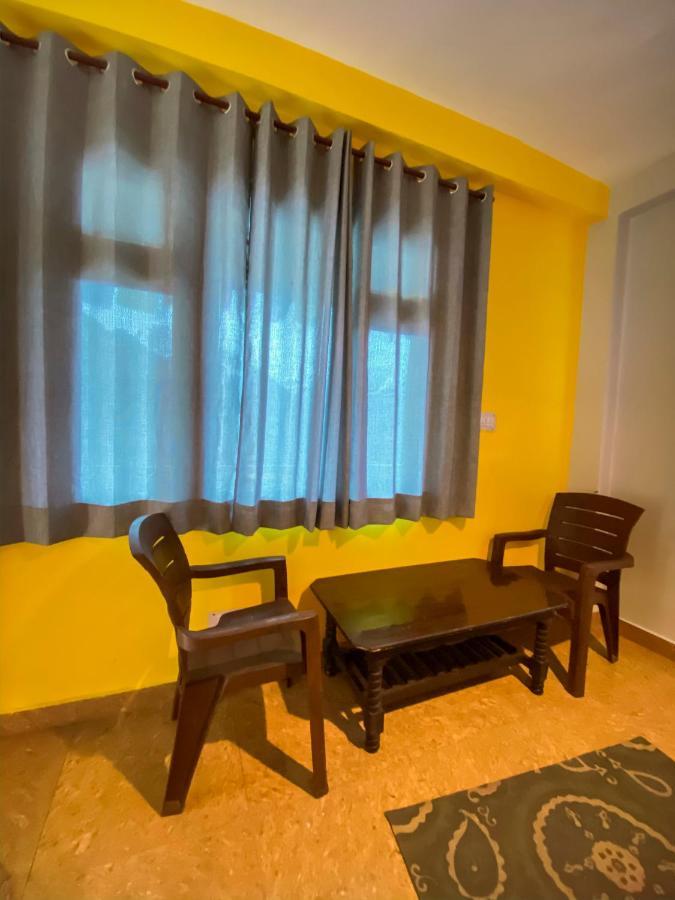 Nomads Hostel Tosh Екстер'єр фото