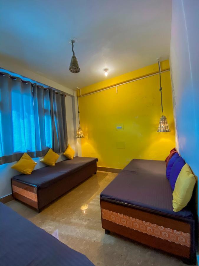 Nomads Hostel Tosh Екстер'єр фото